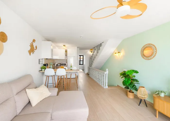 Luxury House With 3 Bedrooms And Ocean And Mountain Views アパート サンミゲル・デ・アボナ