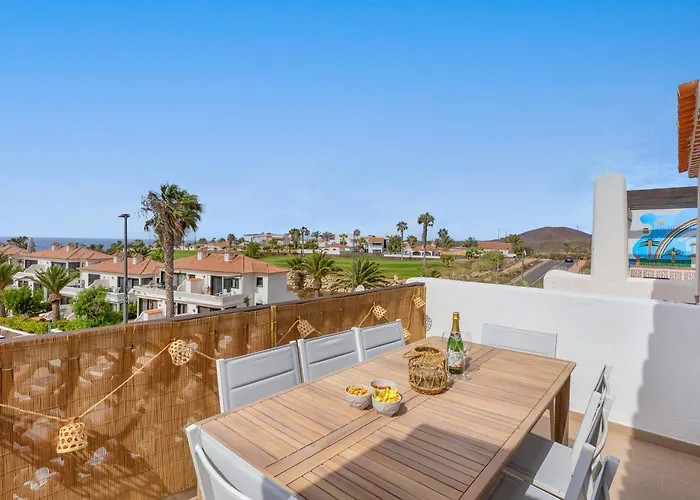 アパート Luxury House With 3 Bedrooms And Ocean And Mountain Views