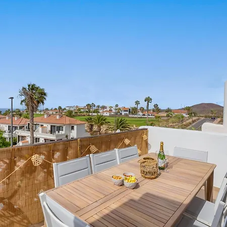 Apartamento Luxury House With 3 Bedrooms And Ocean And Mountain Views