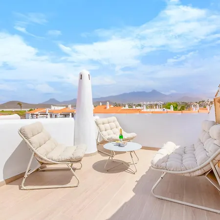 Luxury House With 3 Bedrooms And Ocean And Mountain Views *